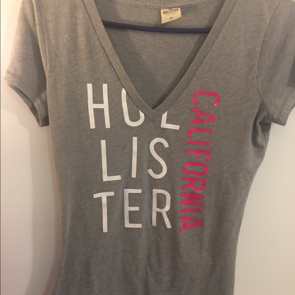 Hollister T-Shirt - size Medium